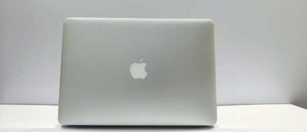 REFURBISHED APPLE MACBOOK AIR 2017